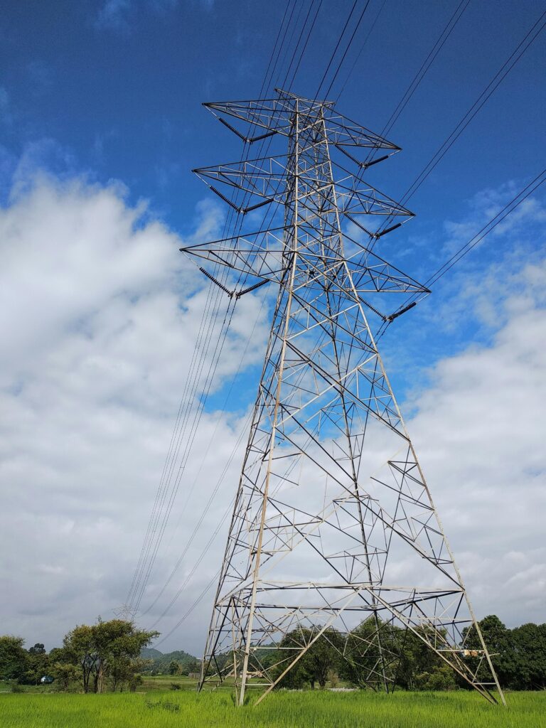 Hoogspanningsmast